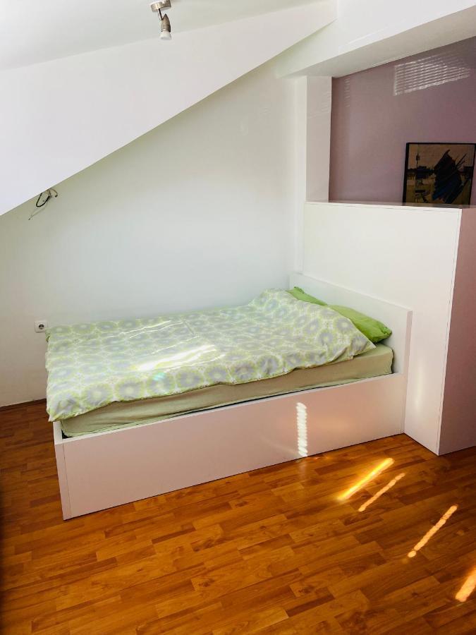 Dusica Apartmani Jagodina Esterno foto